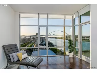 Photo #2: 22498567 Listing