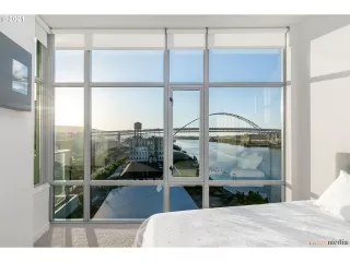 Photo #6: 22498567 Listing