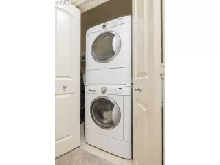 Photo #4: 22498708 Listing 