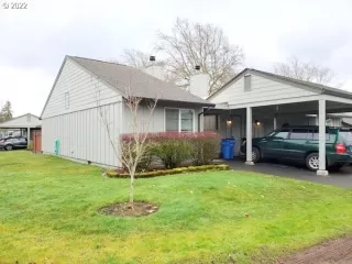 Photo #2: 22498865 Listing