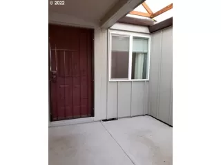 Photo #3: 22498865 Listing