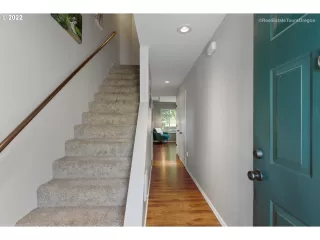 Photo #3: 22498869 Listing