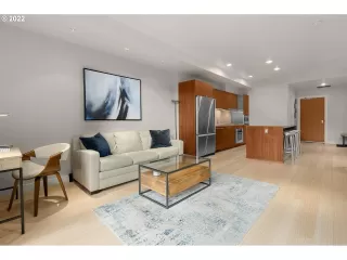 Photo #3: 22498889 Listing 