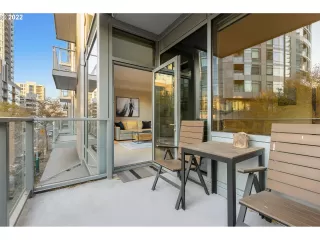 Photo #5: 22498889 Listing 