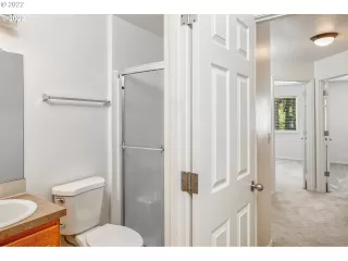 Photo #2: 22499567 Listing 