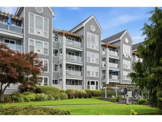 Photo #1: 225007601 Listing