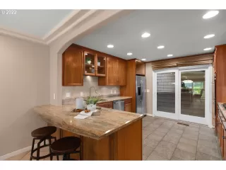 Photo #1: 22501403 Listing