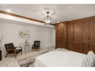 Photo #6: 22501403 Listing