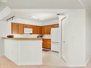 Photo #2: 22501410 Listing 