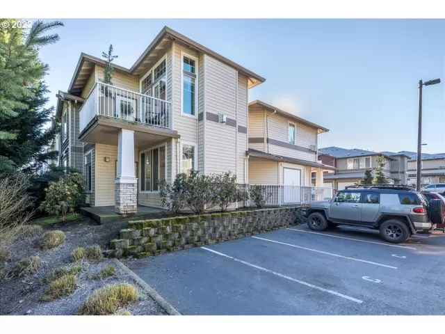 MLS: 22501514 Condo For Sale