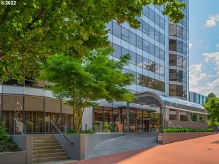 Photo #3: 22501739 Listing 