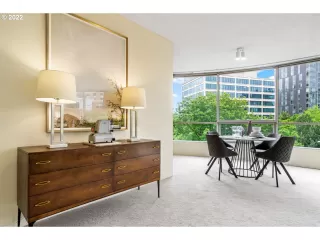 Photo #2: 22502094 Listing 