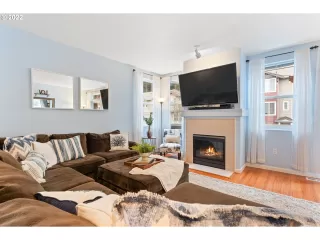 Photo #4: 22502700 Listing 