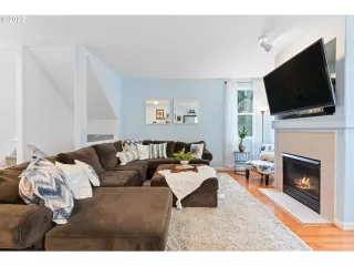 Photo #5: 22502700 Listing 