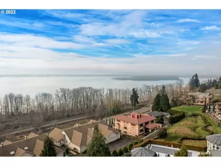 Photo #6: 22504859 Listing