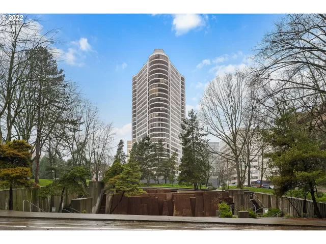 MLS: 22505081 Condo For Sale