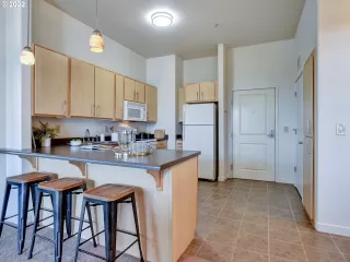 Photo #3: 22506290 Listing