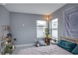 Photo #5: 22506457 Listing