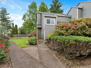 Photo #1: 22507942 Listing