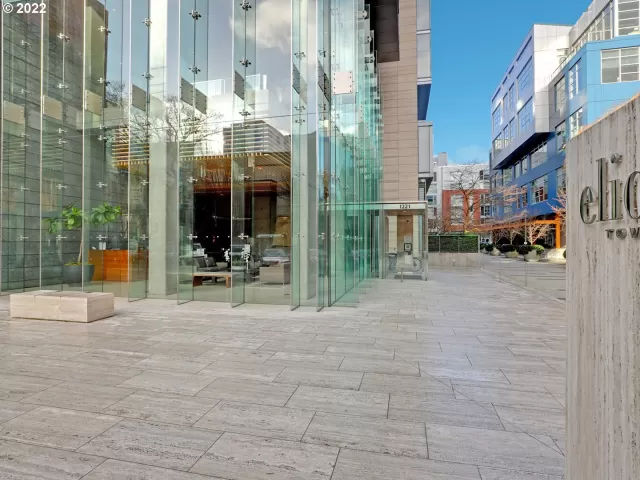 MLS: 22508431 Condo For Sale