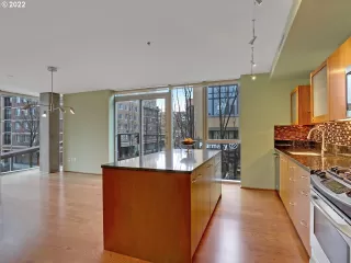 Photo #3: 22508431 Listing 