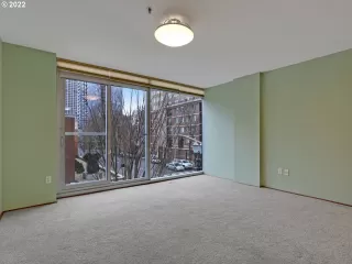 Photo #5: 22508431 Listing 