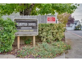 Photo #2: 22509425 Listing