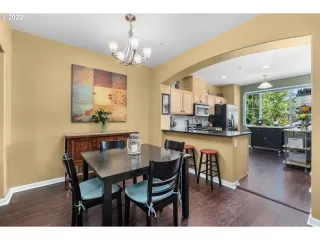 Photo #2: 22509630 Listing 