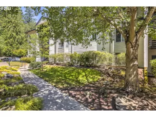 Photo #2: 22509962 Listing 