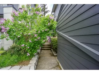 Photo #2: 22510862 Listing