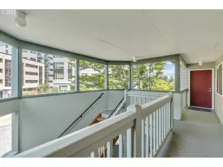 Photo #2: 22511081 Listing