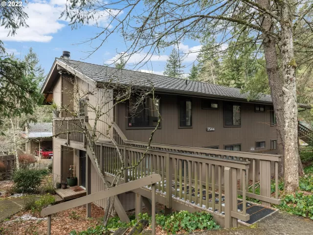 MLS: 22511213 Condo For Sale