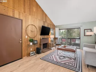 Photo #1: 22511213 Listing