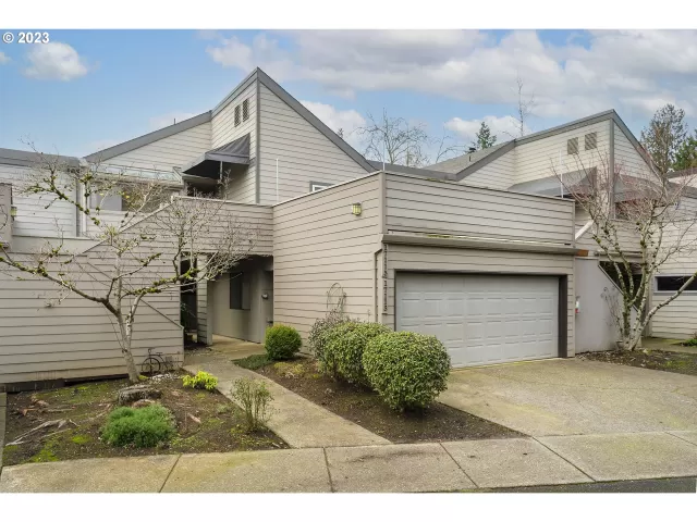 MLS: 22512420 Condo For Sale