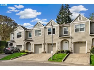 Photo #4: 22512574 Listing