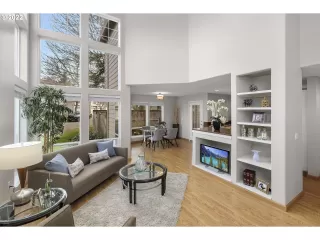 Photo #4: 22513059 Listing