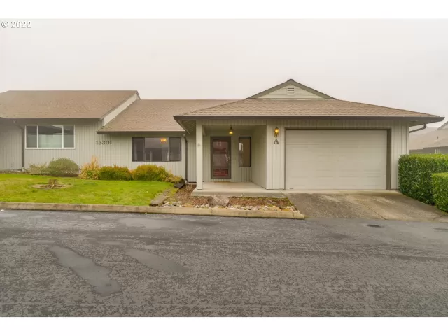 MLS: 22513943 Condo For Sale