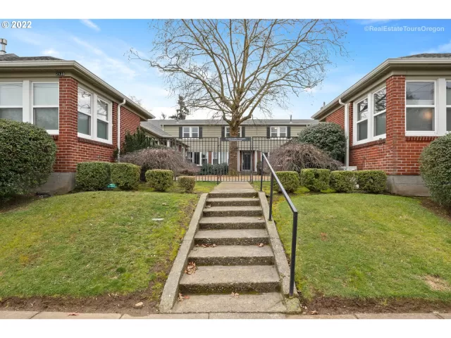 MLS: 22514351 Condo For Sale