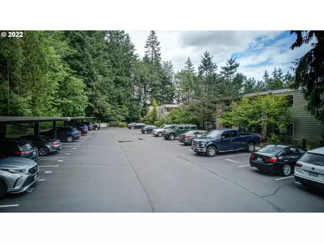 MLS: 22514613 Condo For Sale