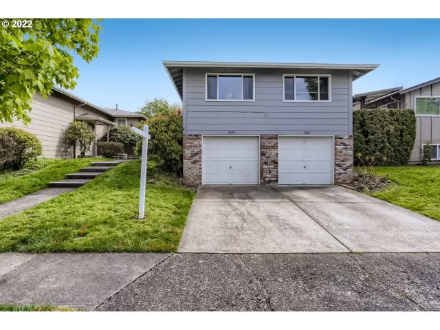 MLS: 22515417 Condo For Sale