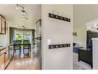 Photo #3: 22515417 Listing 