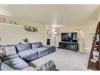 Photo #6: 22515417 Listing 