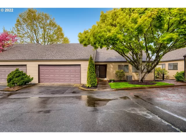 MLS: 22517361 Condo For Sale