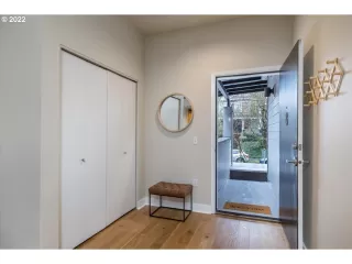 Photo #2: 22517365 Listing