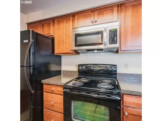 Photo #6: 22517695 Listing