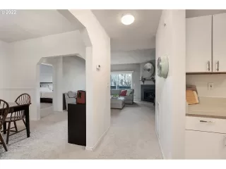 Photo #6: 22518668 Listing 