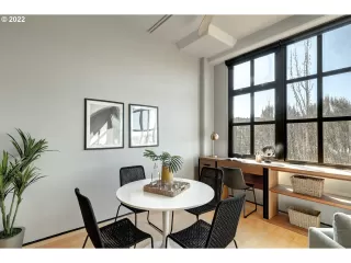 Photo #4: 22519156 Listing