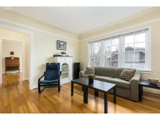 Photo #6: 22519970 Listing