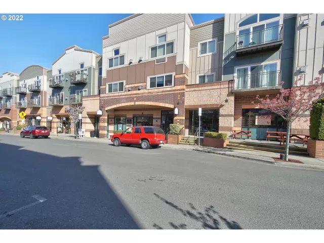 MLS: 22520801 Condo For Sale