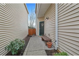 Photo #2: 22520906 Listing 